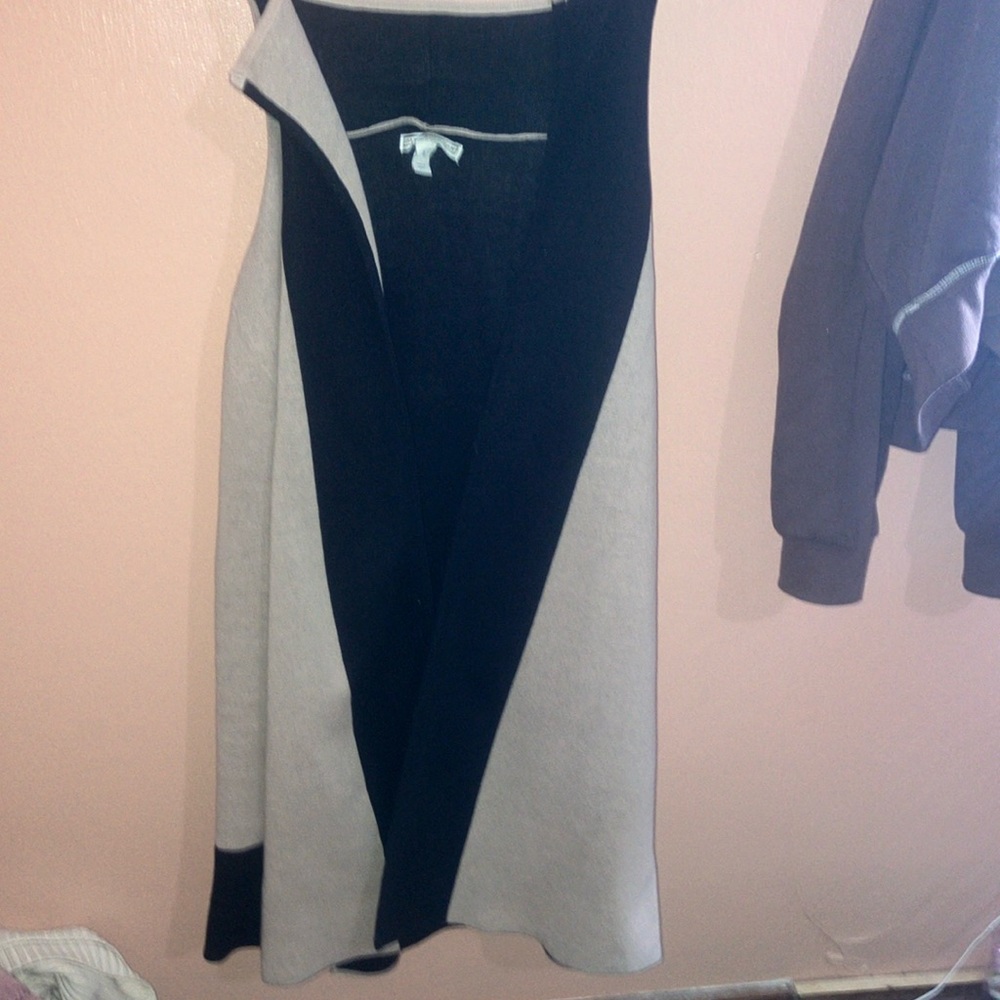 Dana Bachman size Small